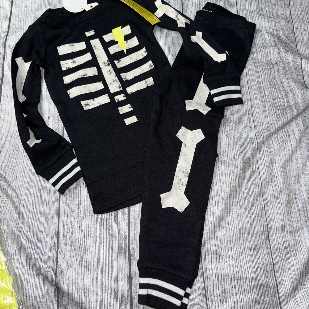 Gymboree Toddler 3 Pajamas Gymmies Skeleton Halloween Glow NEW